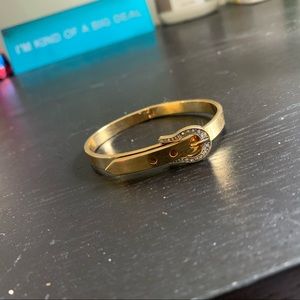 Juicy couture Bracelet( horse shoe closure )